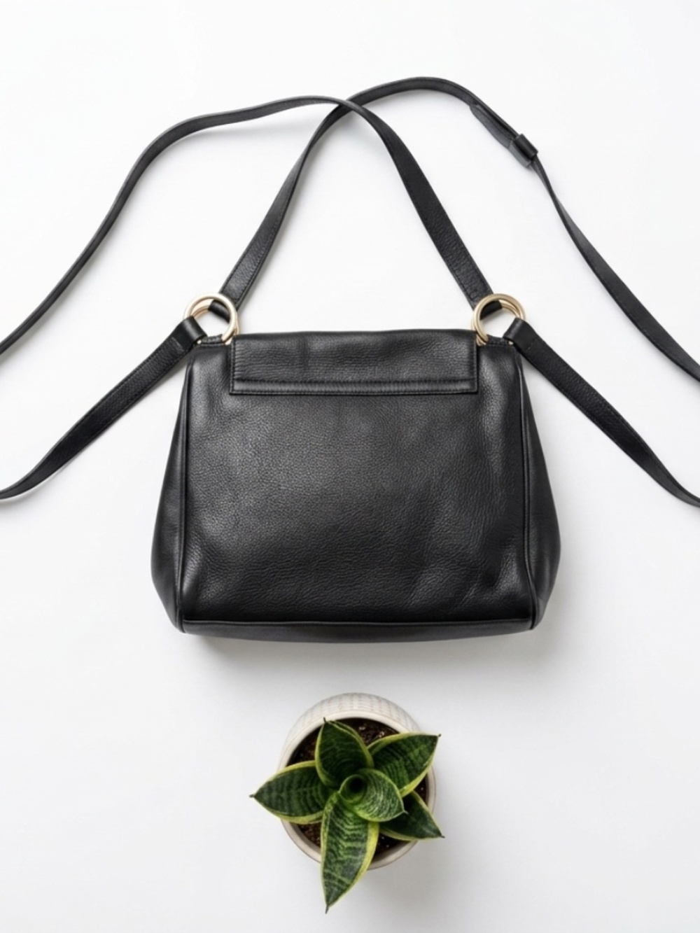 Vintage Paloma Picasso black leather bag with gold hardware 1980s - Picture 3 of 6